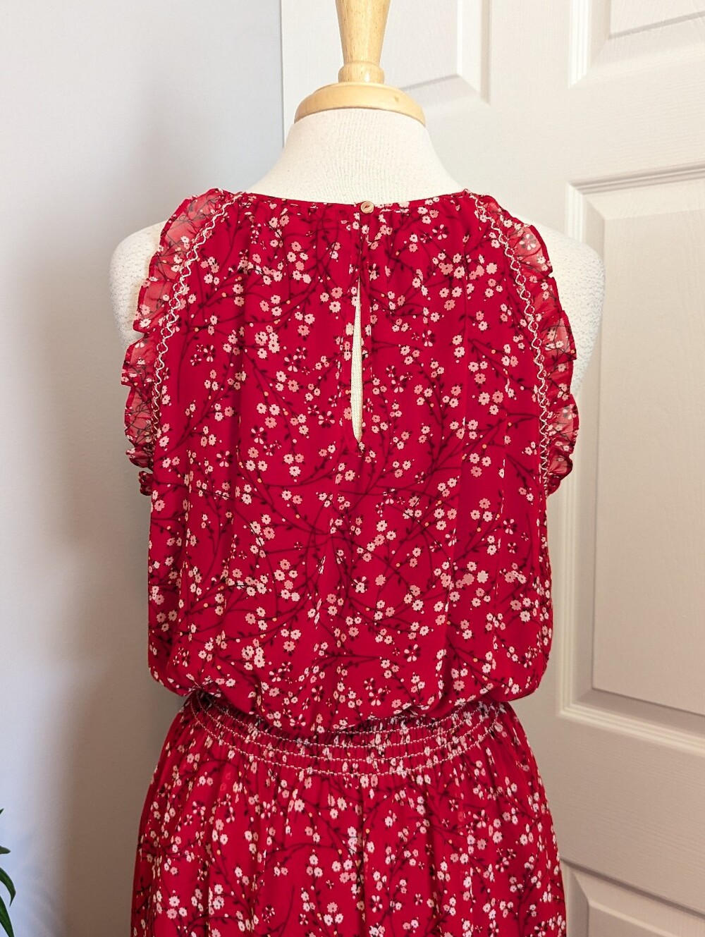 Max Studio Red White Floral Ruffle Smocked Sleeveless Halter Maxi Dress Large - Picture 8 of 11